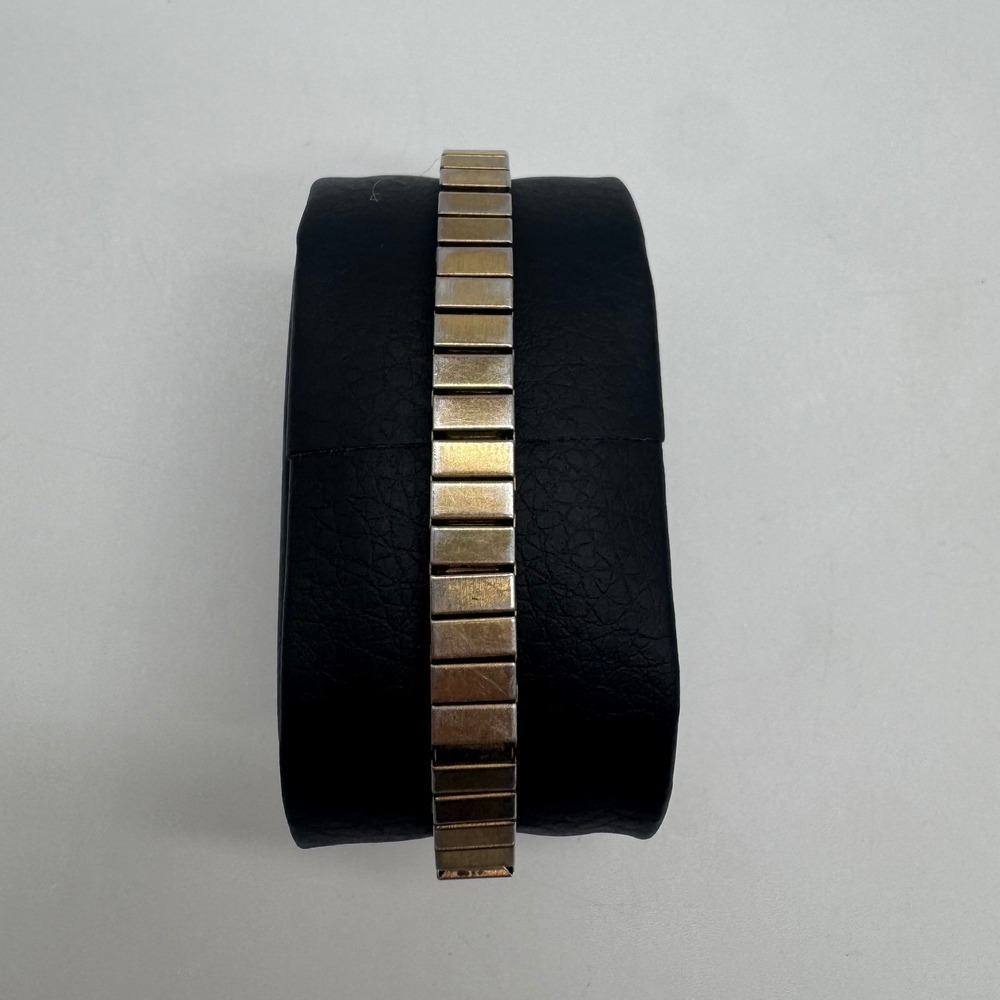 Vintage Timex Quartz Watch Gold Tone Cushion Case Expansion Band needs bat - Picture 8 of 13